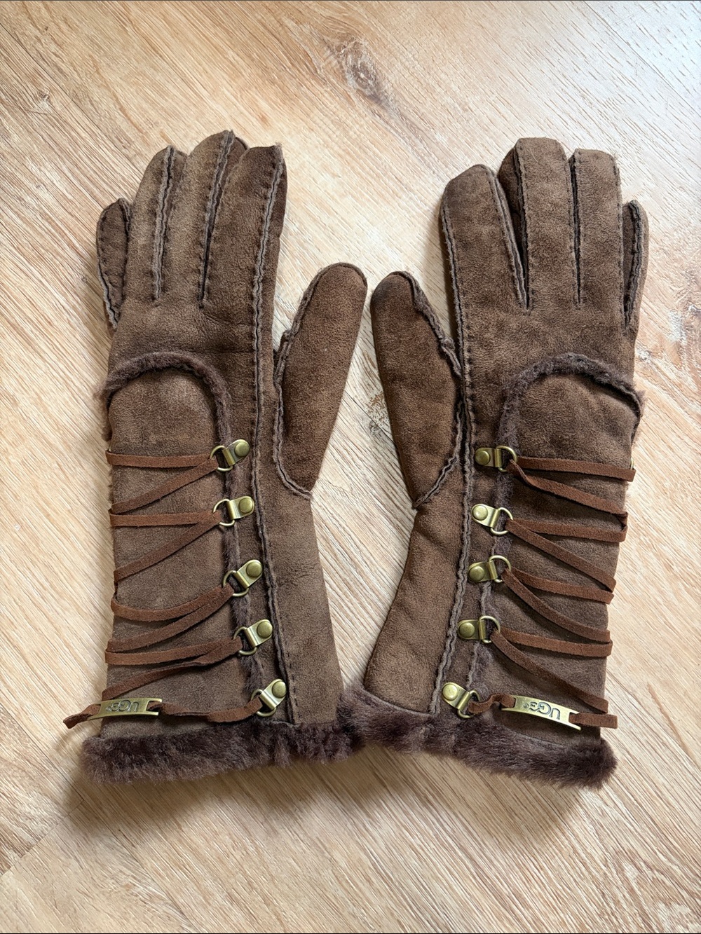 UGG Brown Suede Lace Detail Gloves